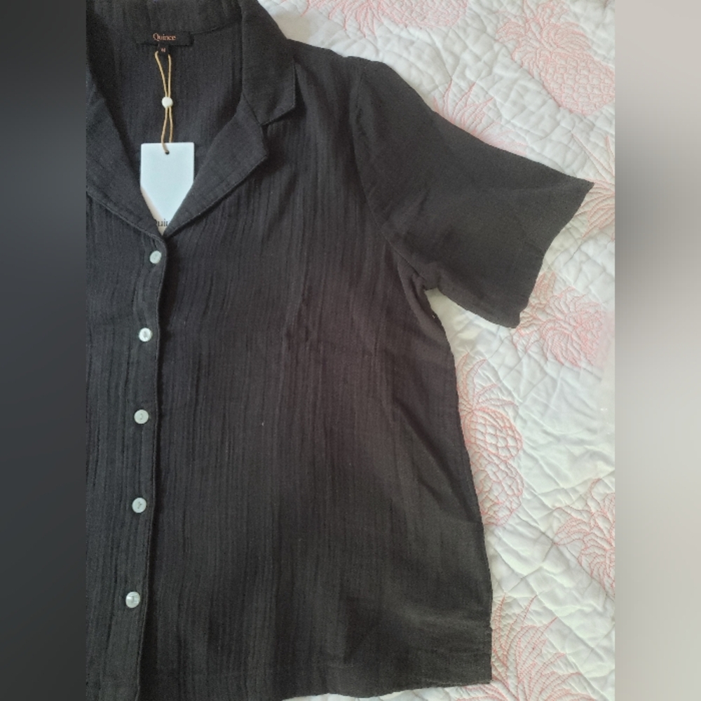 Quince Cotton Gauze Black Button-Up Top - Picture 8 of 10